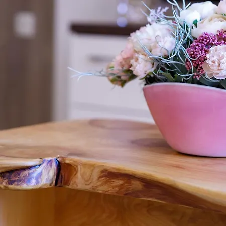 Centrum شقة زادار