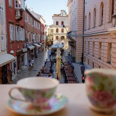 Апартаменты Centrum Задар