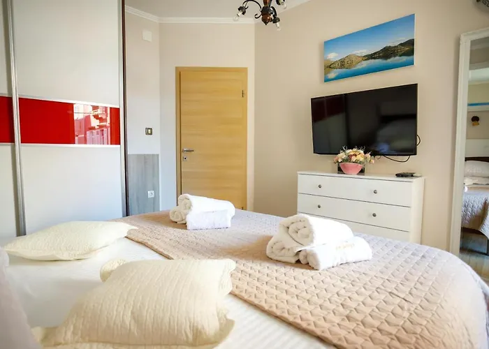 아파트먼트 센트럼 *