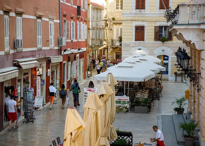 아파트먼트 센트럼